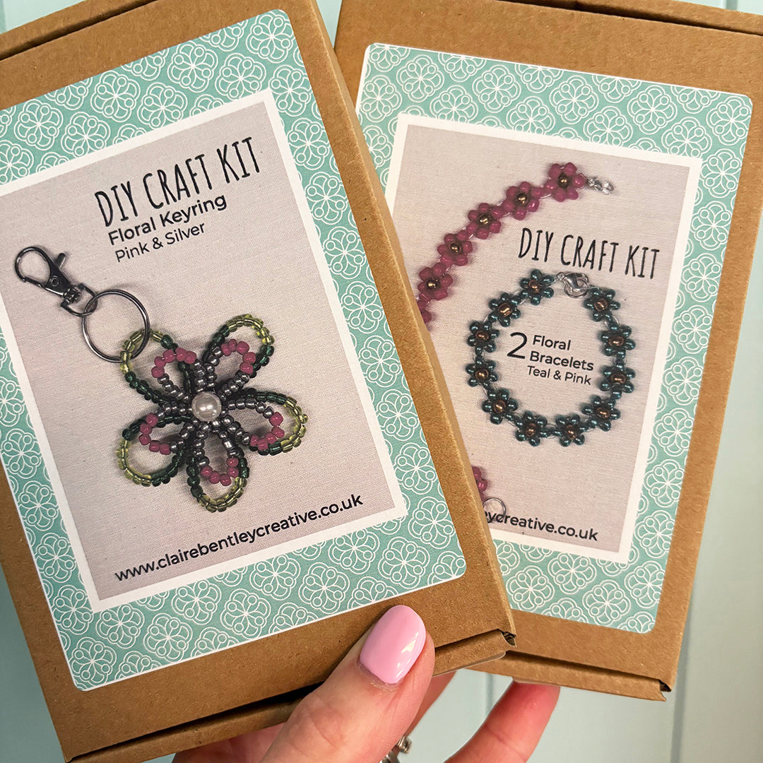 DIY Floral Keyring and bracelet set