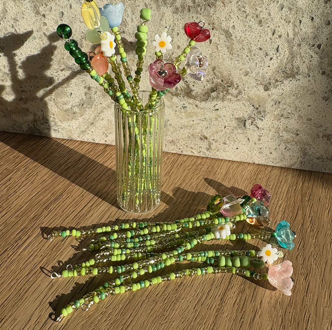 Beaded Floral Bouquet Craft Kit with Mini Glass Vase – DIY Glass Bead Flower Making Set