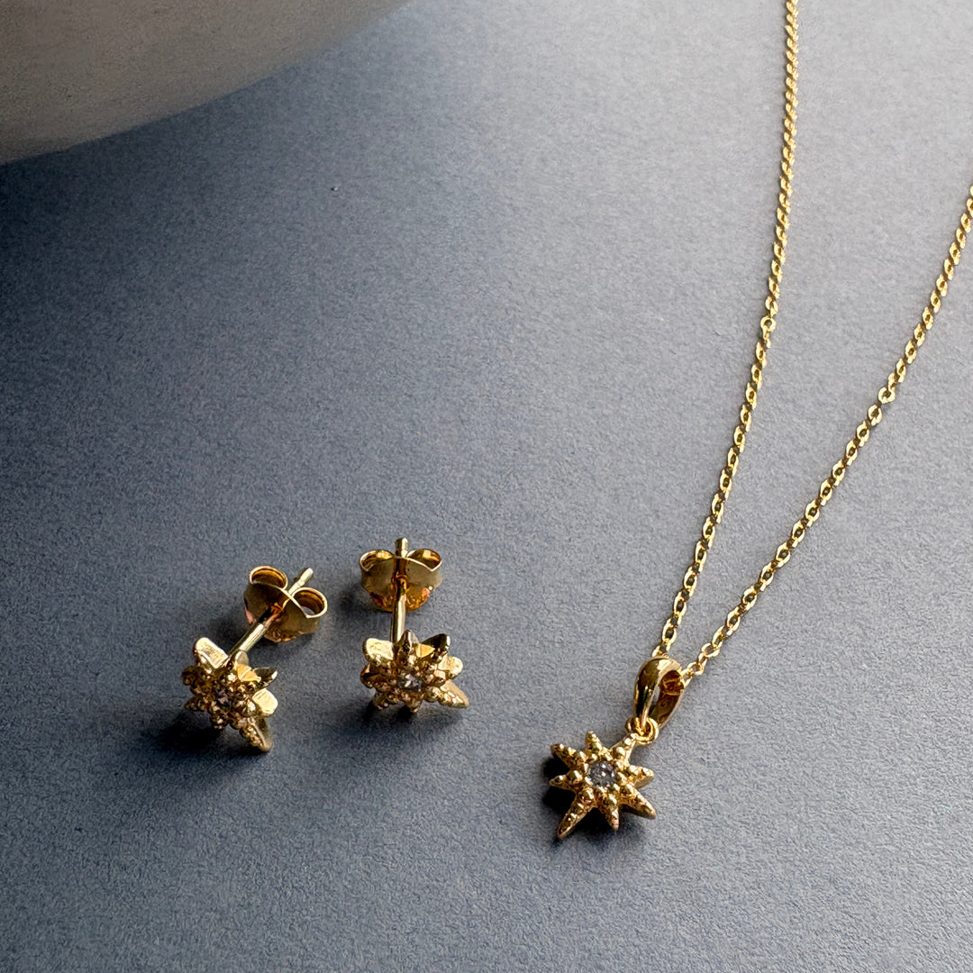 Celestial Star Earrings - Gold