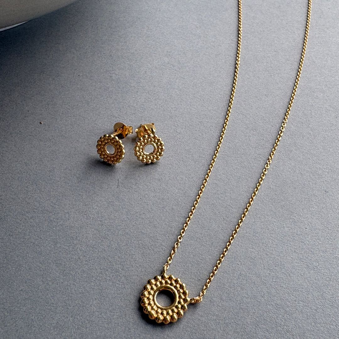 Beaded Circle Necklace - Gold