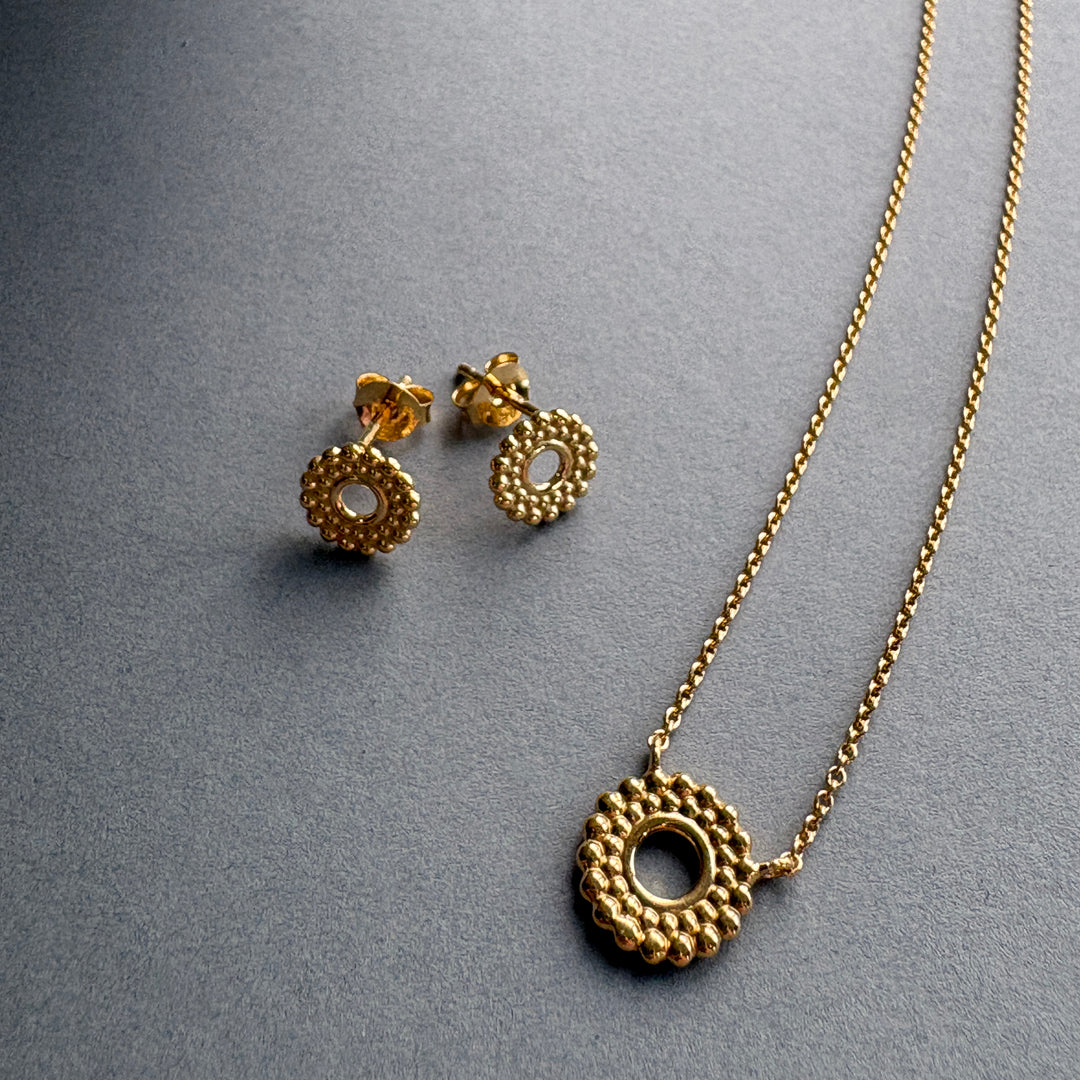 Beaded Circle Necklace - Gold