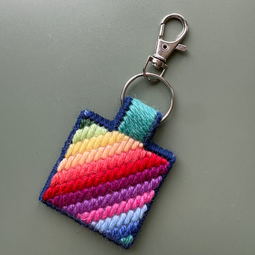 DIY Bargello Stitch Keyring Making Kit – Easy Needlepoint Craft for Beginners
